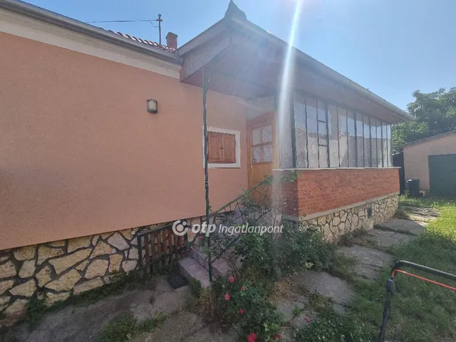 Eladó ház Pápa 91 nm