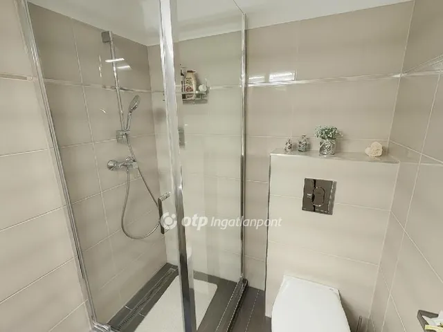 Eladó ház Győrzámoly 176 nm