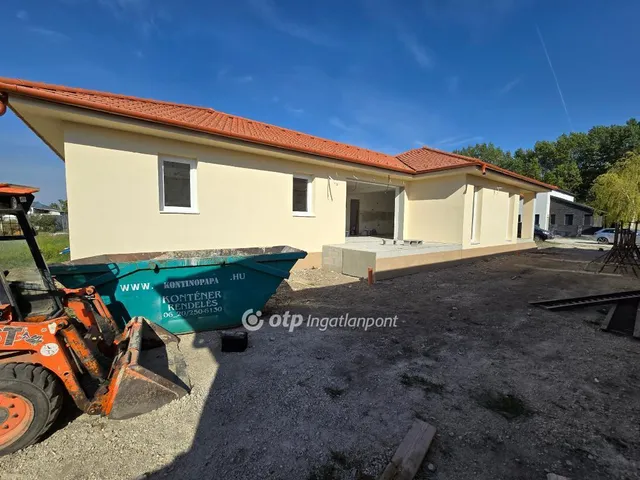 Eladó ház Pápa 140 nm