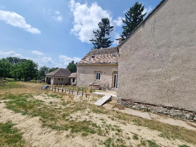Eladó ház Dabrony 142 nm