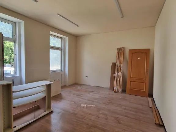 Eladó ház Dabrony 142 nm