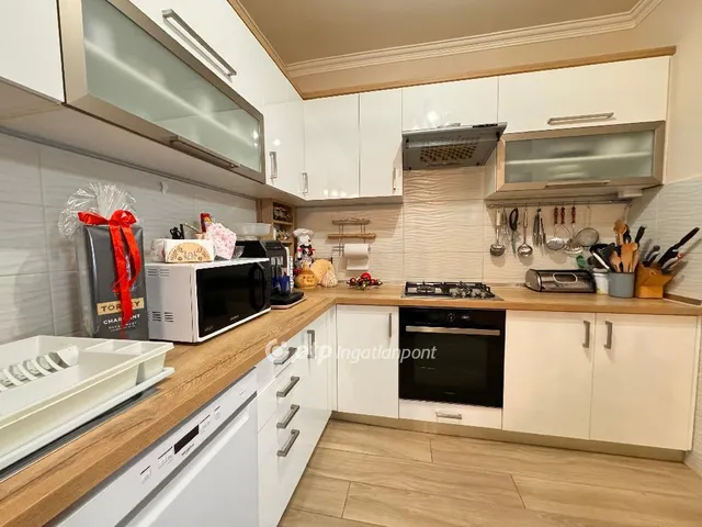 Eladó lakás Celldömölk 137 nm