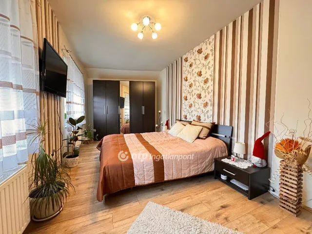 Eladó lakás Celldömölk 137 nm