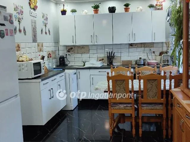 Eladó ház Pápa 75 nm