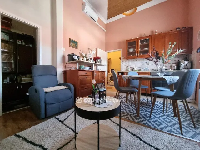 Eladó lakás Pápa 41 nm