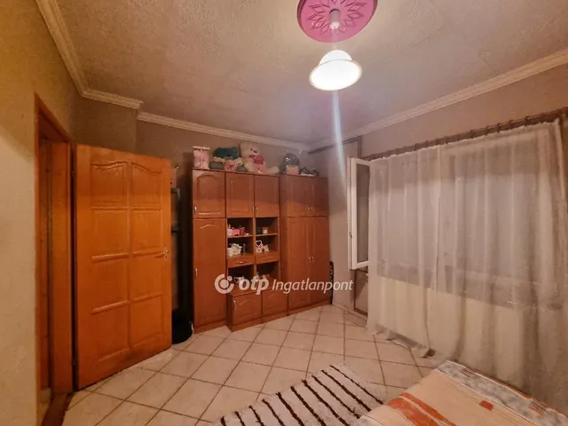 Eladó ház Kerta 105 nm