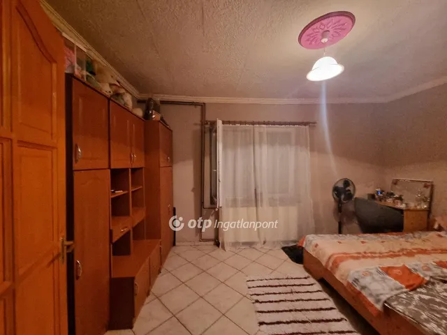Eladó ház Kerta 105 nm