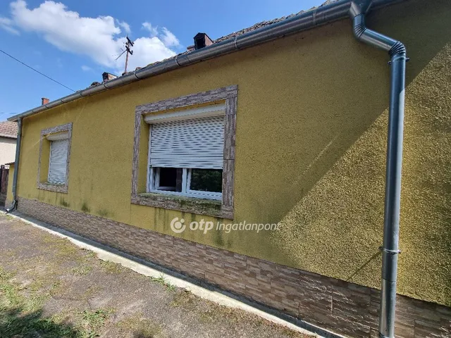 Eladó ház Kerta 105 nm