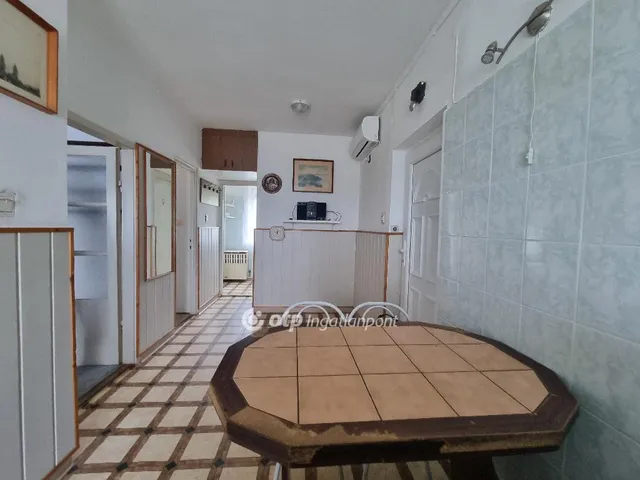 Eladó lakás Ajka 51 nm