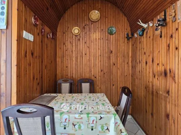 Eladó ház Balatonakarattya 70 nm