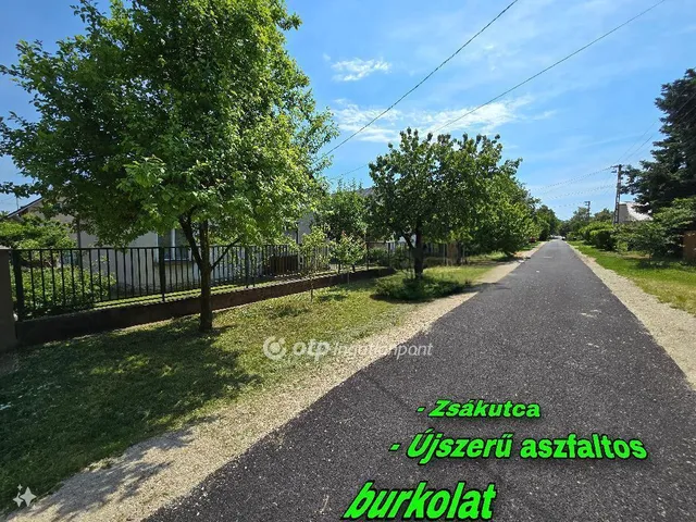 Eladó ház Balatonakarattya 70 nm
