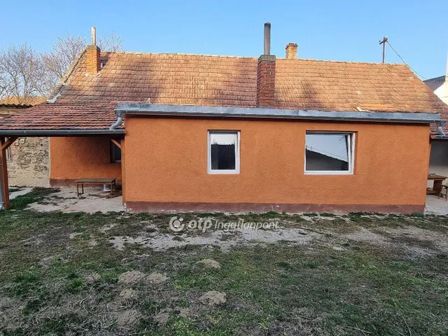 Eladó ház Kemenesmihályfa 84 nm