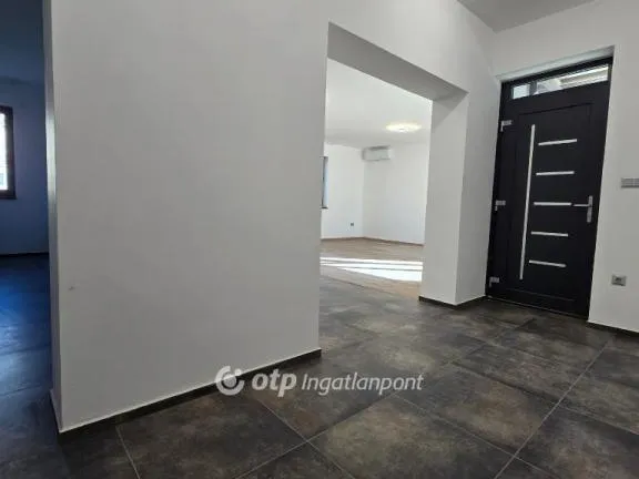Eladó ház Somlószőlős 120 nm