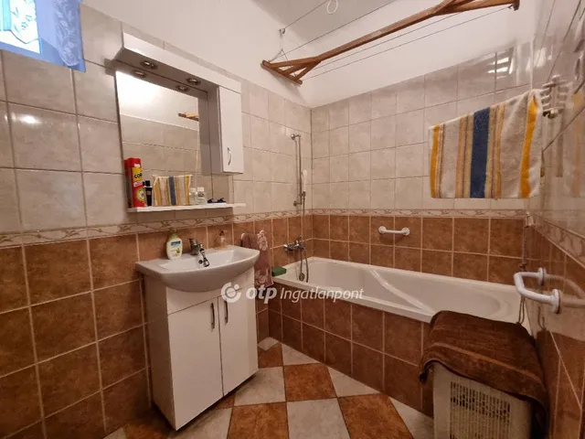 Eladó ház Somlószőlős 85 nm