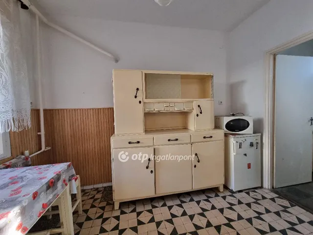Eladó ház Devecser 71 nm