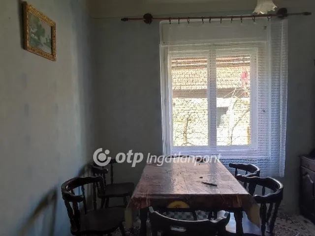 Eladó ház Kispirit 111 nm