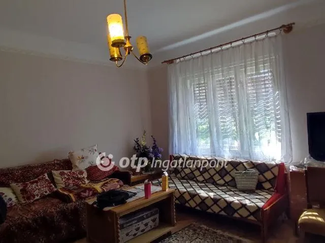 Eladó ház Kispirit 111 nm