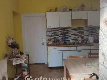 Eladó ház Pápateszér 133 nm