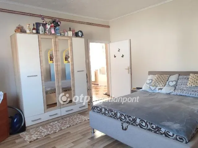 Eladó ház Pápateszér 133 nm