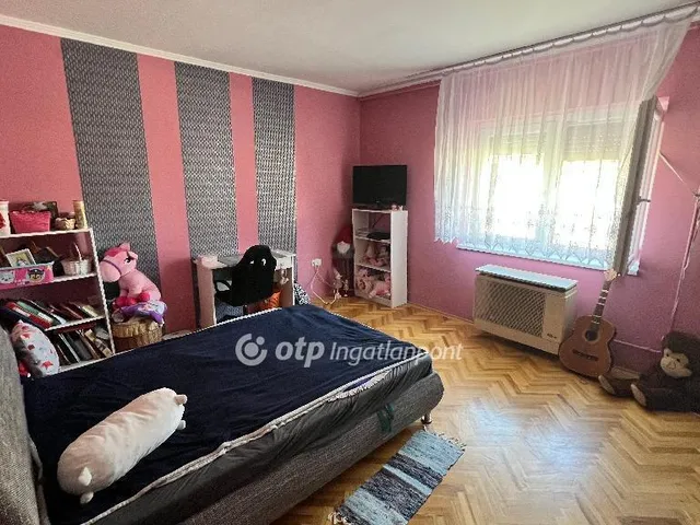 Eladó ház Ugod 170 nm