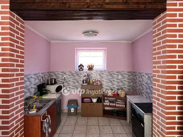 Eladó ház Ugod 170 nm