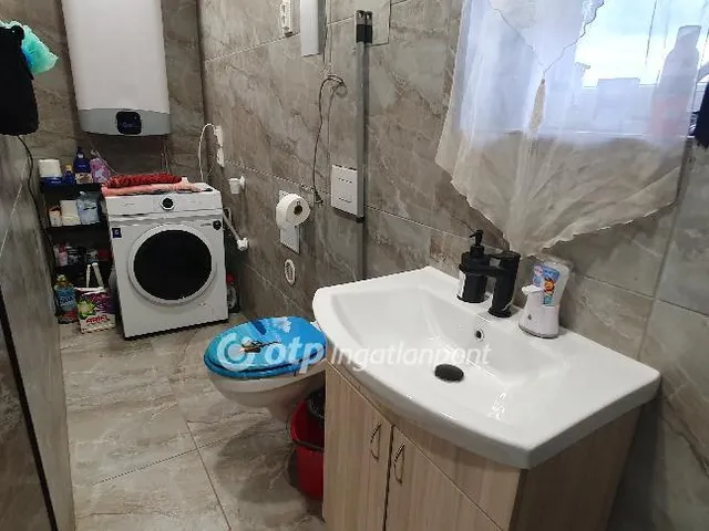 Eladó lakás Ajka 45 nm