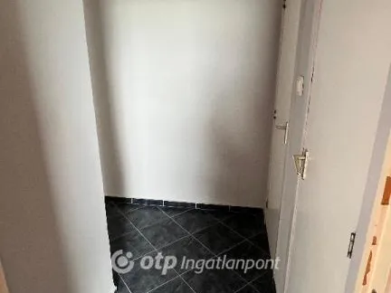 Eladó lakás Pápa 68 nm
