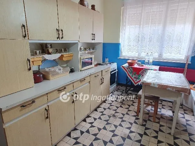 Eladó ház Kerta 86 nm