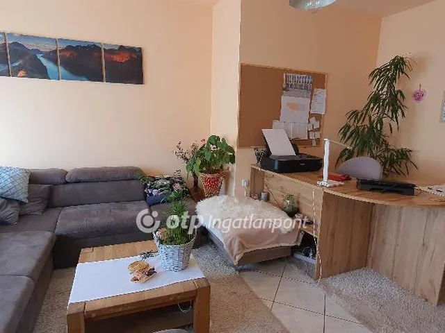 Eladó lakás Pápa 130 nm