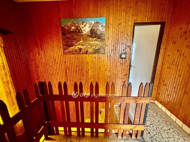 Eladó lakás Pápakovácsi 101 nm