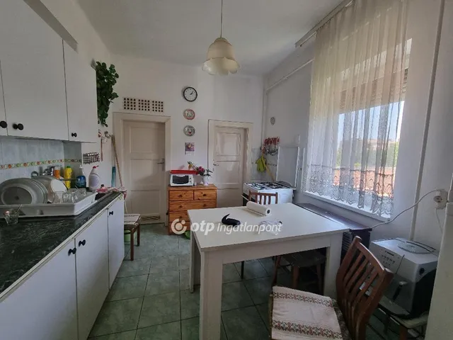 Eladó lakás Pápa 50 nm