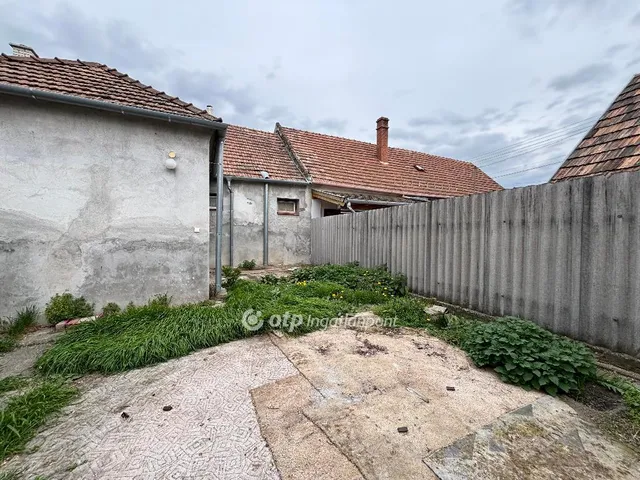 Eladó ház Pápa 110 nm