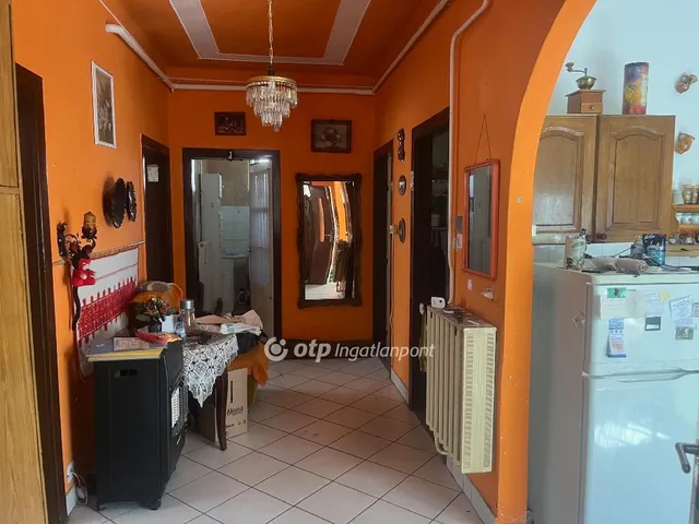 Eladó ház Ajka 71 nm