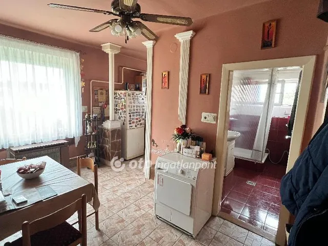 Eladó lakás Pápa 75 nm