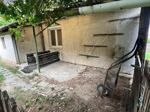Eladó ház Ugod 215 nm