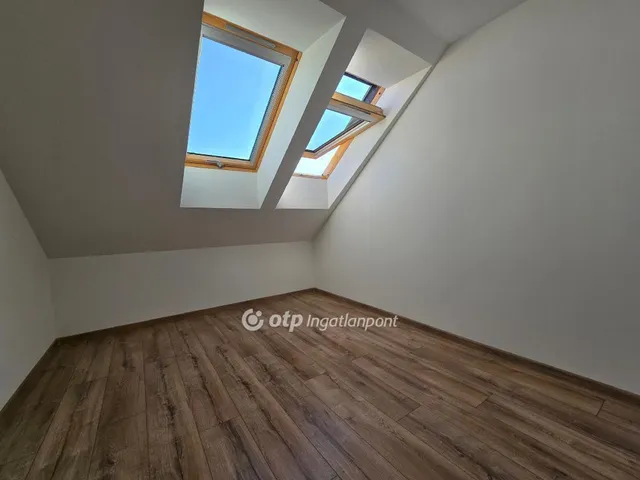 Eladó ház Béb 107 nm