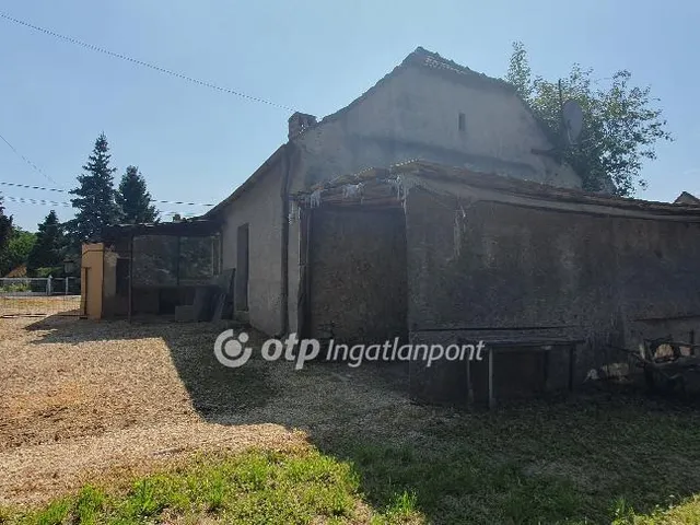 Eladó ház Ajka 41 nm