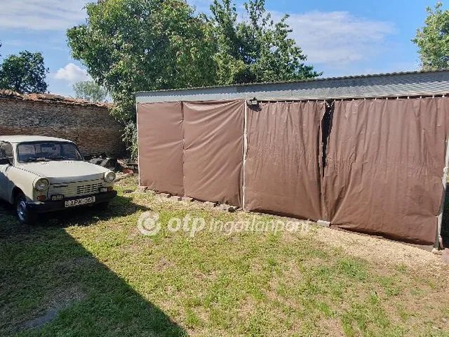 Eladó ház Ajka 41 nm