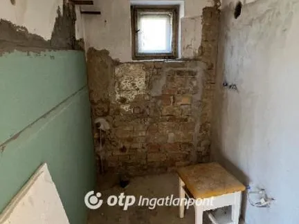 Eladó lakás Pápa 43 nm