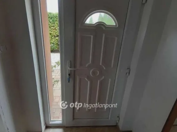 Eladó ház Balatonfűzfő 164 nm