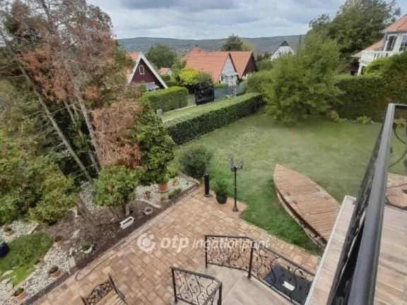 Eladó ház Balatonfűzfő 164 nm