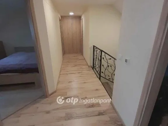 Eladó ház Balatonfűzfő 164 nm