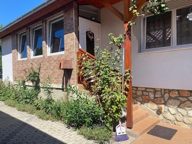 Eladó ház Pápa 150 nm