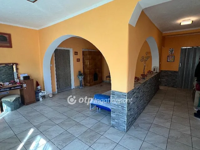 Eladó ház Ugod 170 nm