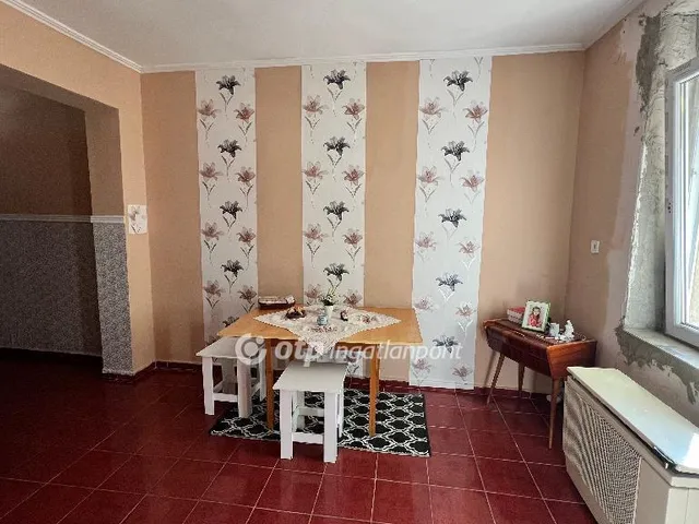 Eladó ház Ugod 170 nm