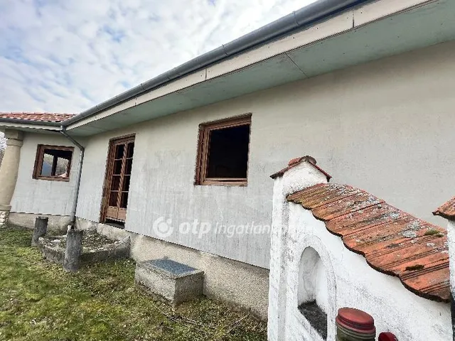 Eladó ház Döbrönte 220 nm