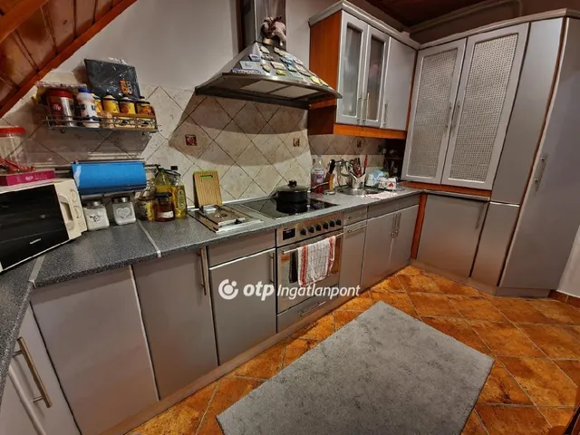 Eladó lakás Pápa 59 nm