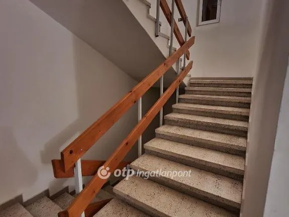 Eladó lakás Pápa 59 nm