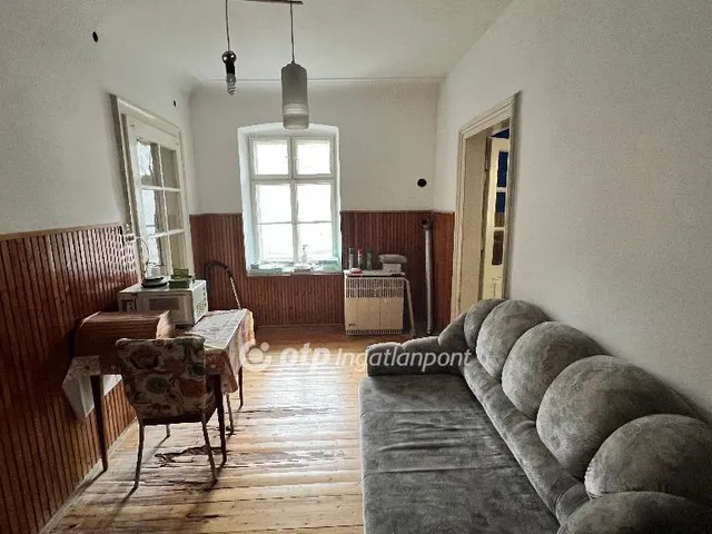 Eladó ház Pápa, Belváros 140 nm