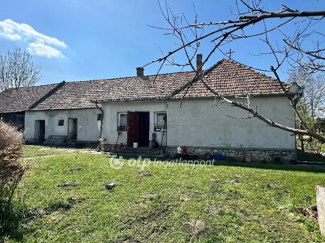 Eladó ház Nemesgörzsöny 87 nm